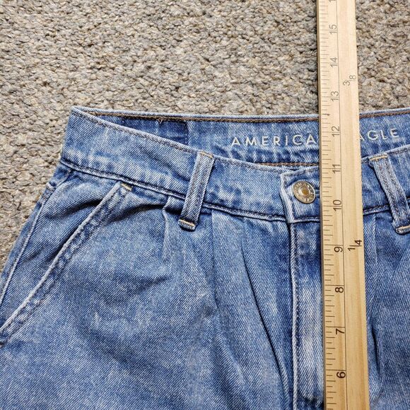 American Eagle Shorts Womens 0 Blue Light Wash Denim‎ Mom Short Roll Cuff - Picture 9 of 13